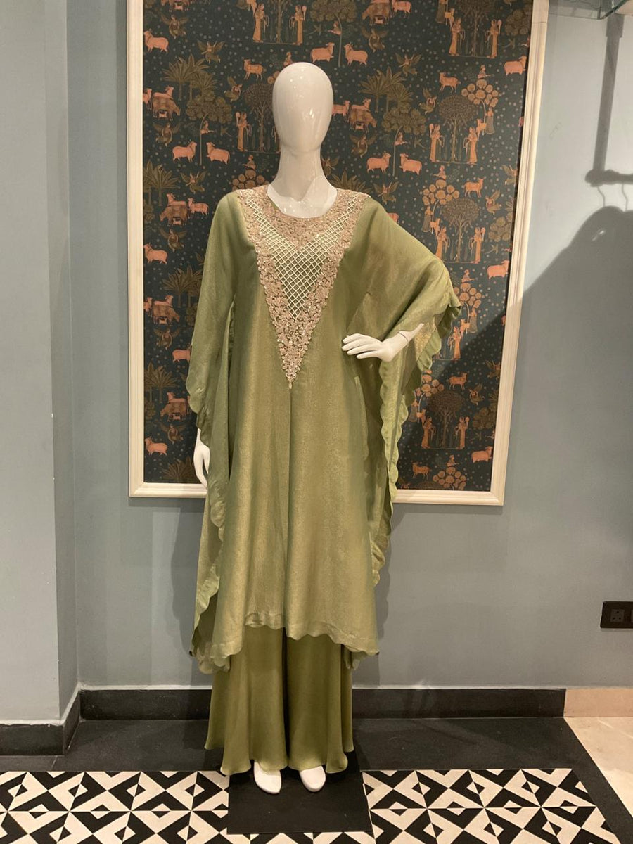 Prasata Shimmer kaftan set