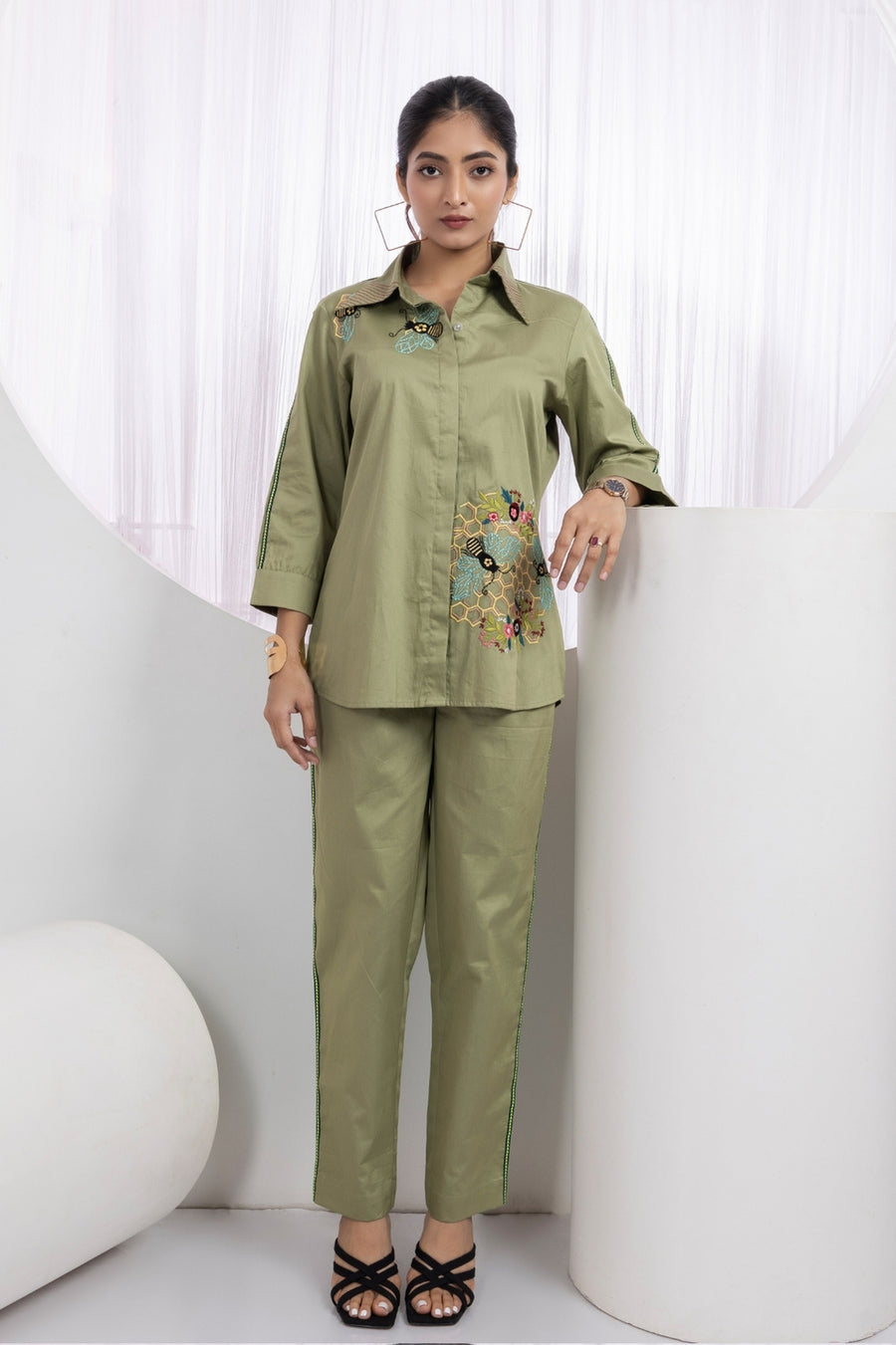 Pista Green Bees Co-Ord Set