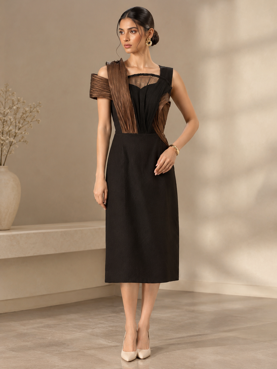 Noir metallic scupt dress